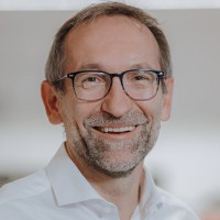 Dr. Bruno Gross