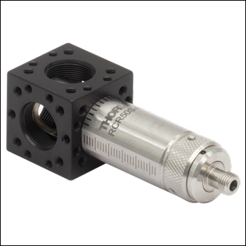 RCR50S-P01 Collimator in a SC6W Cage Cube